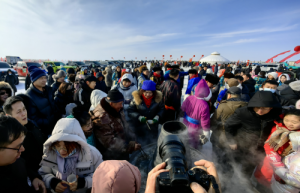 千车万人穿越内蒙古暨达里湖冬捕旅游季  NCC冰雪江湖车王争霸赛圆满举行